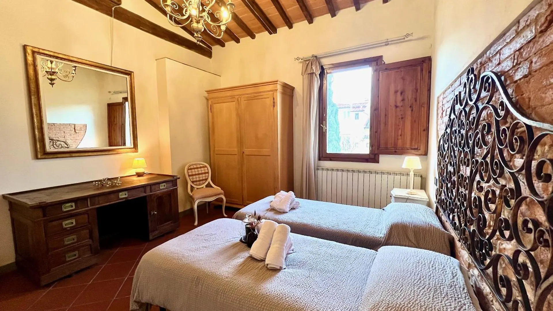 Typical Apartment In The Historic Centre Firenze