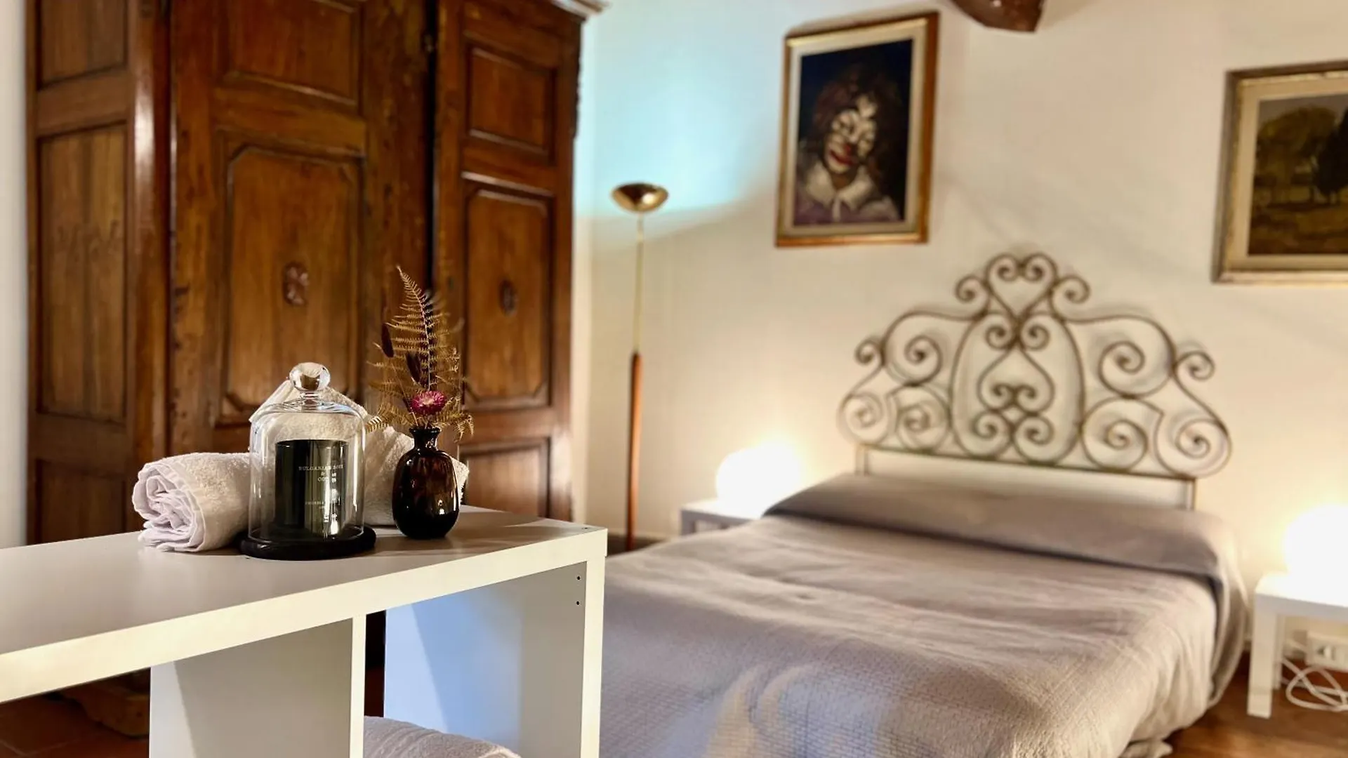 Typical Apartment In The Historic Centre Firenze