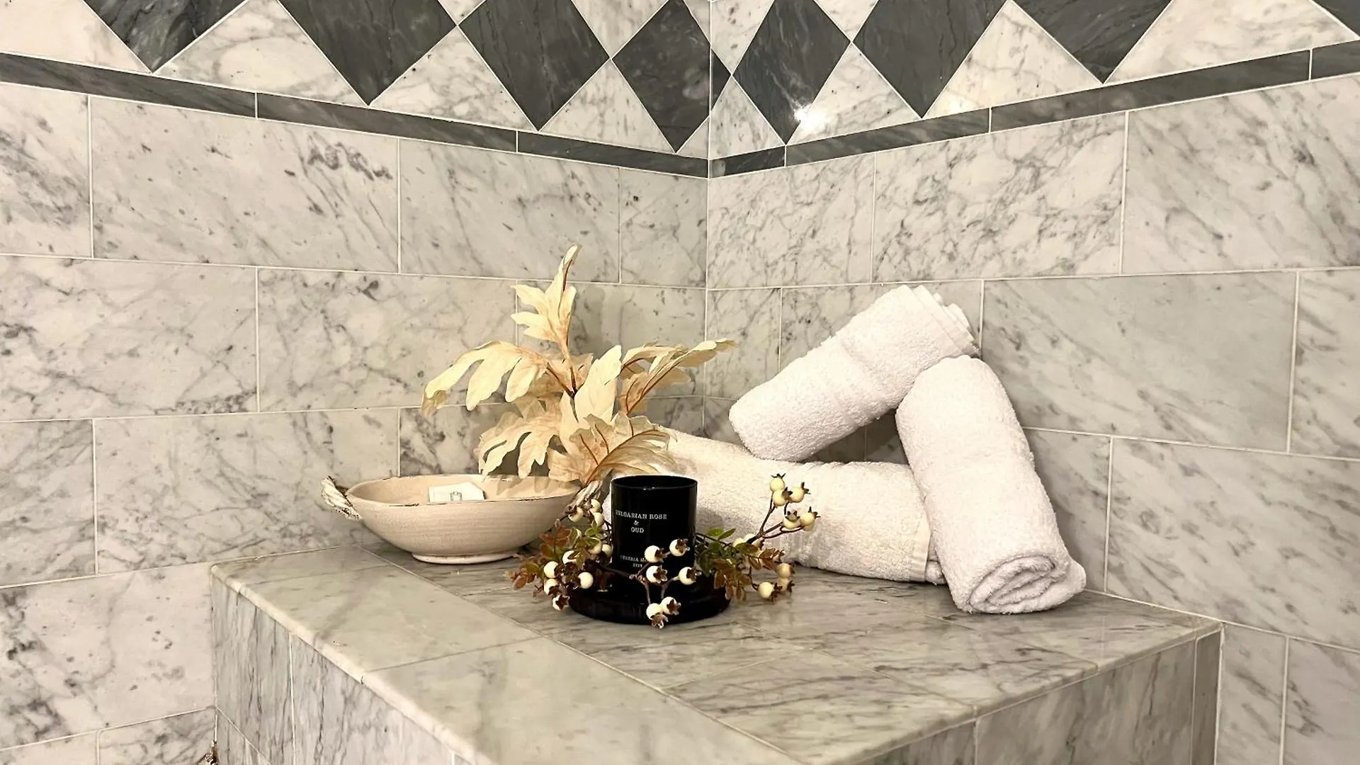 Typical Apartment In The Historic Centre Firenze Italia